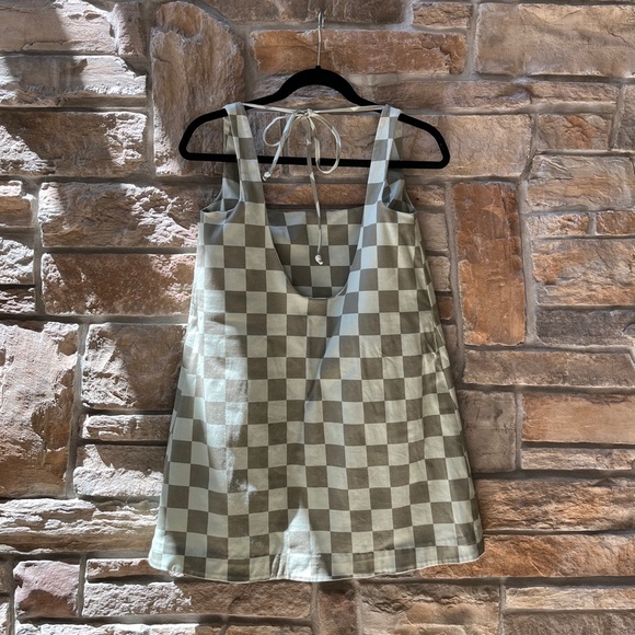 Checkered Shift Dress - Picture 2 of 6